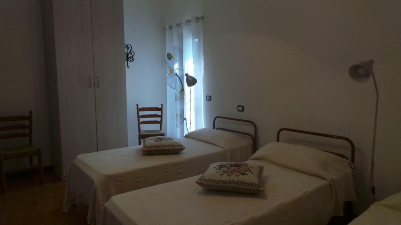 B&B Il Poggio Salo Ngoại thất bức ảnh