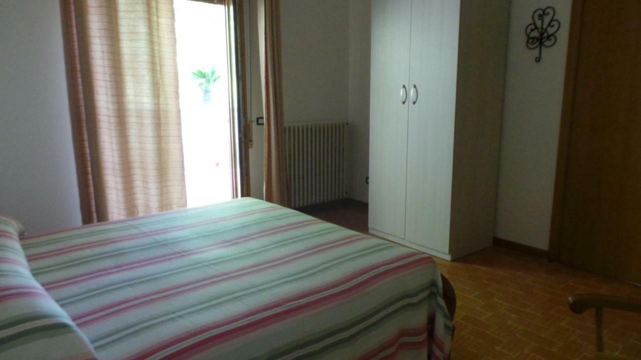 B&B Il Poggio Salo Ngoại thất bức ảnh
